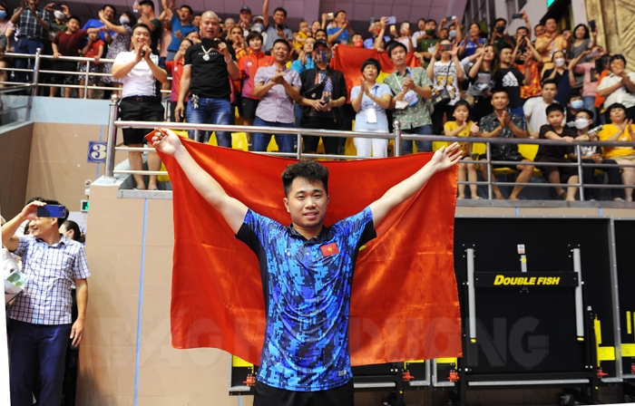 VIDEO: Huy chương vàng của tay vợt Hải Dương Nguyễn Đức Tuân 